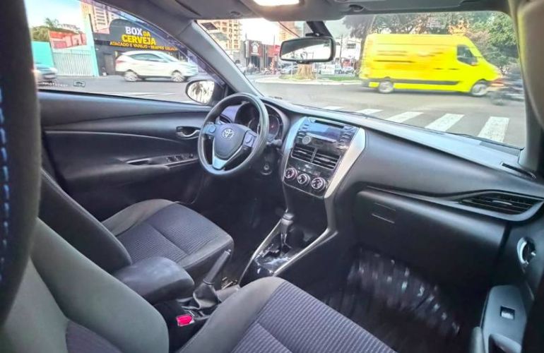 Toyota Yaris 1.5 16V Sedan Xl - Foto #9