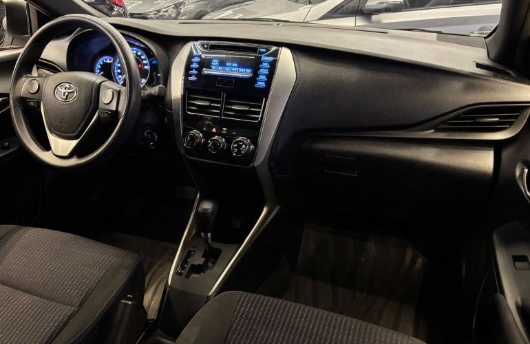 Toyota Yaris 1.3 16V Xl Live - Foto #9