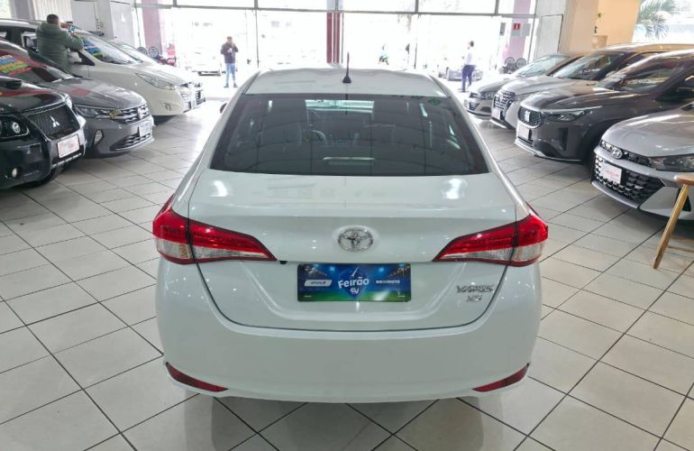 Toyota Yaris 1.5 16V Sedan Xs Connect Multidrive - Foto #5