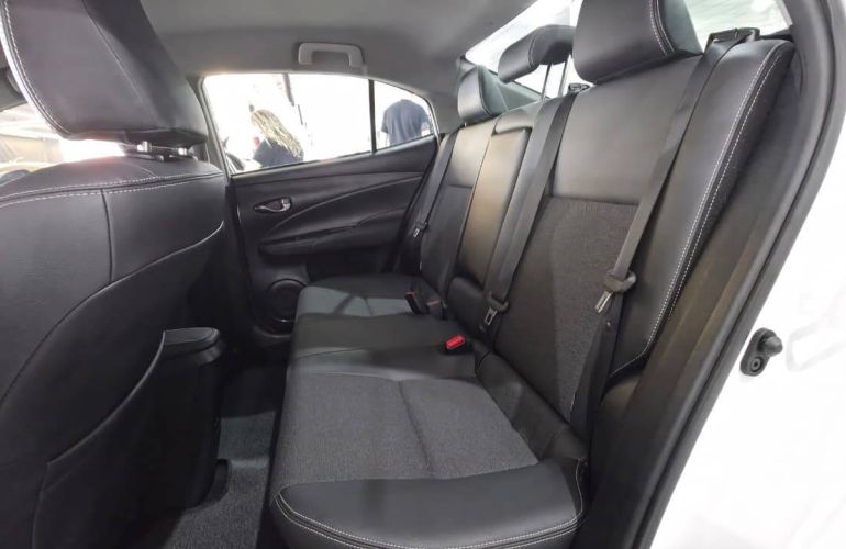 Toyota Yaris 1.5 16V Sedan Xs Connect Multidrive - Foto #10