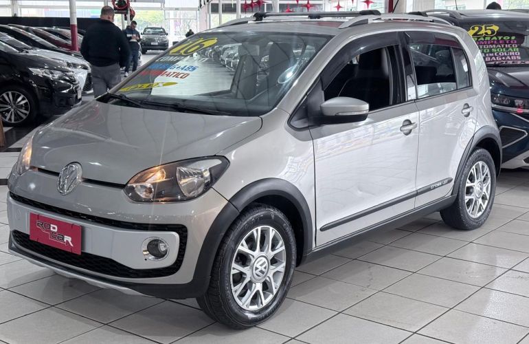 Volkswagen Cross Up 1.0 MPi 12v - Foto #3