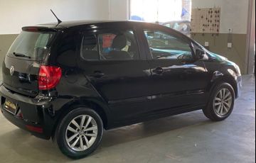 Volkswagen Fox 1.6 Mi 8V Flex 4p Automatizado - Foto #3