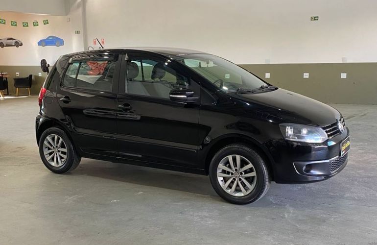 Volkswagen Fox 1.6 Mi 8V Flex 4p Automatizado - Foto #4