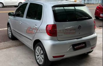 Volkswagen Fox 1.0 Mi 8v - Foto #8