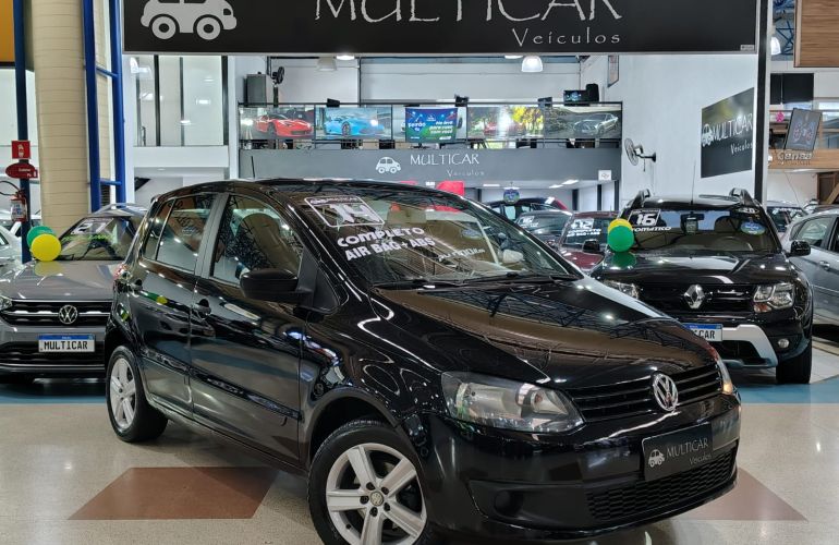 Volkswagen Fox 1.0 Mi 8v - Foto #3