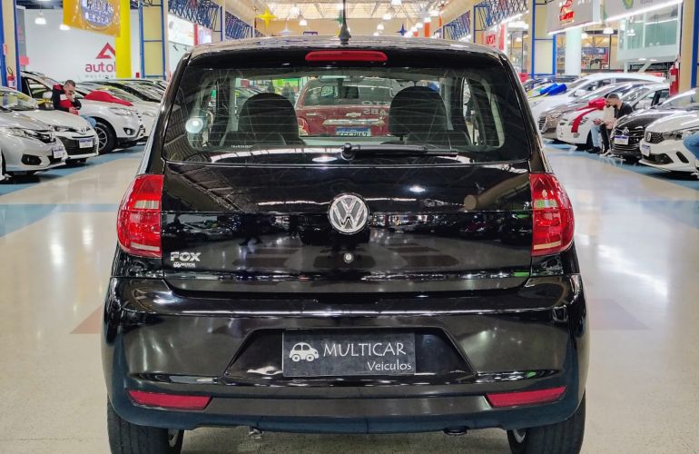 Volkswagen Fox 1.0 Mi 8v - Foto #5