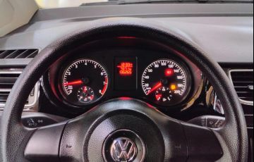 Volkswagen Fox 1.0 Mi 8v - Foto #8