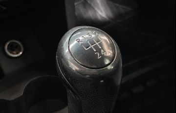Volkswagen Fox 1.0 Mi 8v - Foto #10