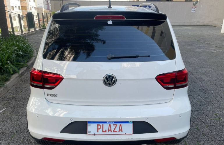 Volkswagen Fox 1.0 MPi Track 12v - Foto #6