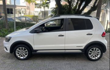 Volkswagen Fox 1.0 MPi Track 12v - Foto #8