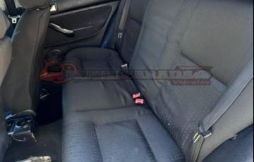 Volkswagen Golf 1.6 Mi 8v - Foto #9