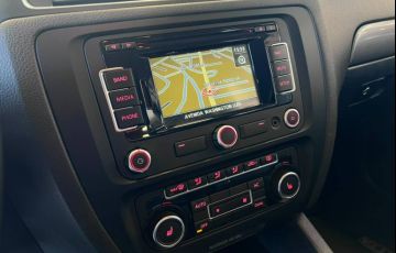 Volkswagen Jetta 2.0 TSi Highline 200cv - Foto #7