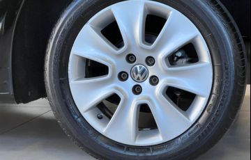 Volkswagen New Beetle 2.0 Mi 8v - Foto #10