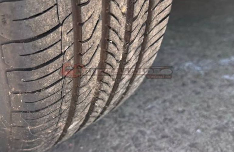 Volkswagen Parati 1.8 GL 8v - Foto #8