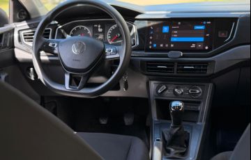 Volkswagen Polo 1.0 MPi Track - Foto #7