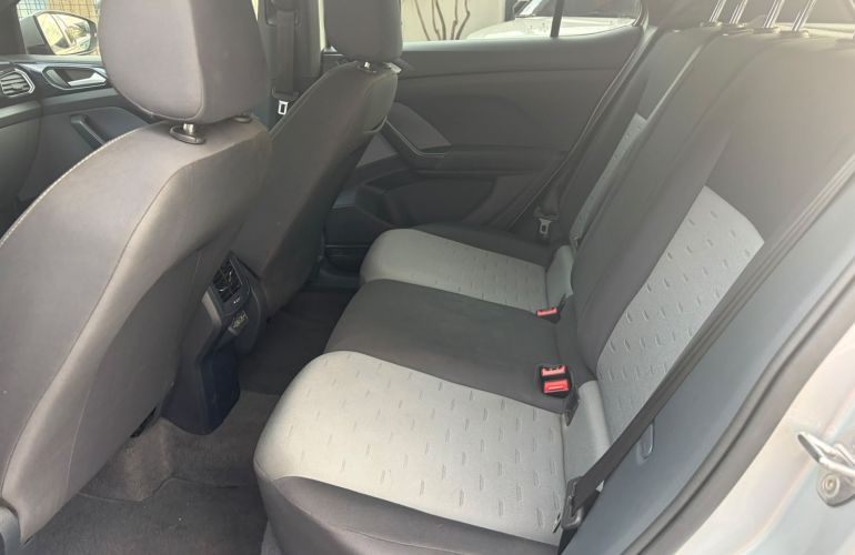 Volkswagen T-cross 1.0 200 TSi Total Comfortline - Foto #9