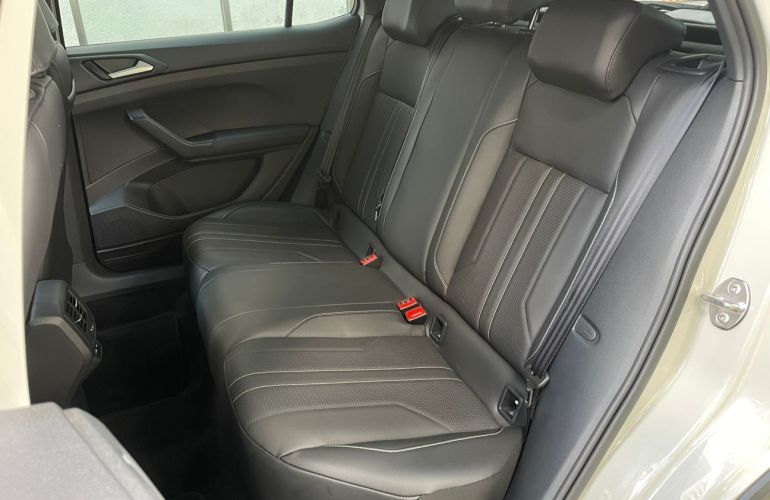 Volkswagen T-cross 1.4 250 TSi Total Highline - Foto #10