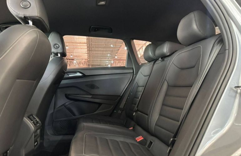 Volkswagen Taos 1.4 250 TSi Total Highline - Foto #9