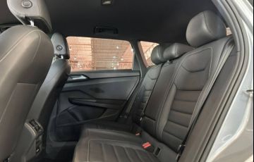 Volkswagen Taos 1.4 250 TSi Total Highline - Foto #9