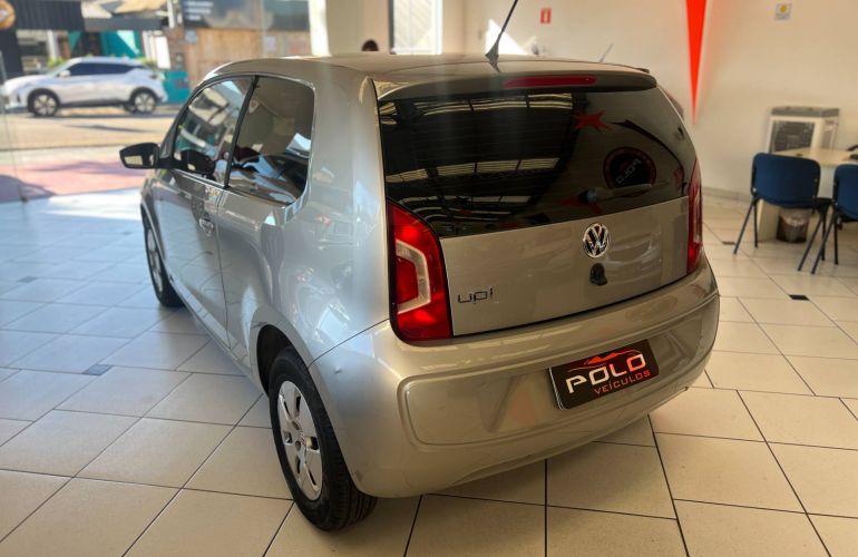 Volkswagen Up 1.0 MPi Move Up 12v - Foto #4