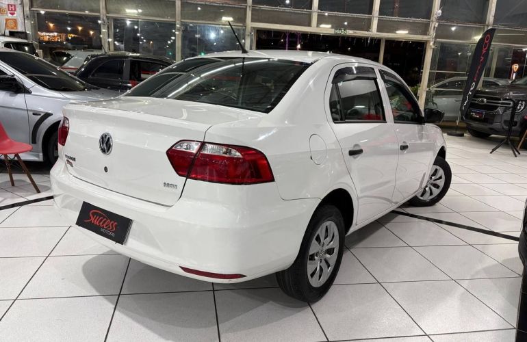 Volkswagen Voyage 1.6 Mi Trendline 8v - Foto #2