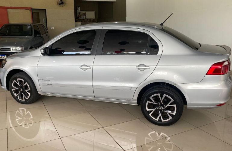 Volkswagen Voyage 1.6 Msi Comfortline - Foto #2