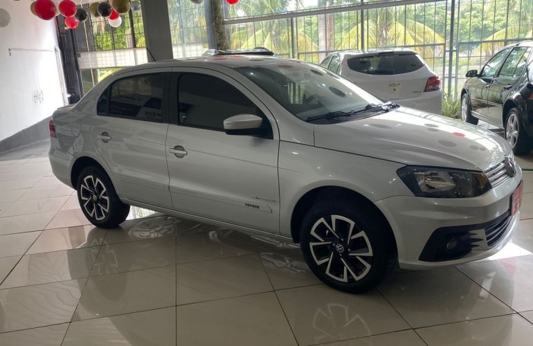 Volkswagen Voyage 1.6 Msi Comfortline - Foto #3