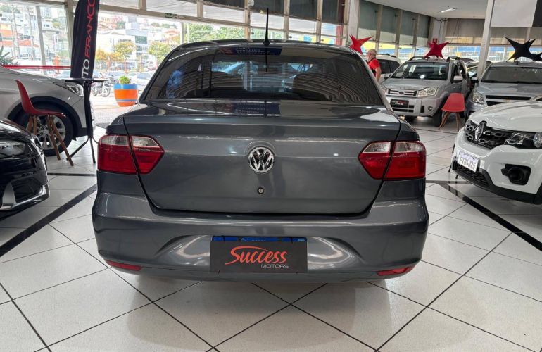Volkswagen Voyage 1.0 12v Mpi - Foto #6