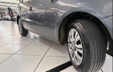 Volkswagen Voyage 1.0 12v Mpi - Foto #7