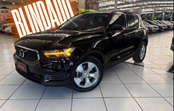 Volvo XC40 2.0 T4