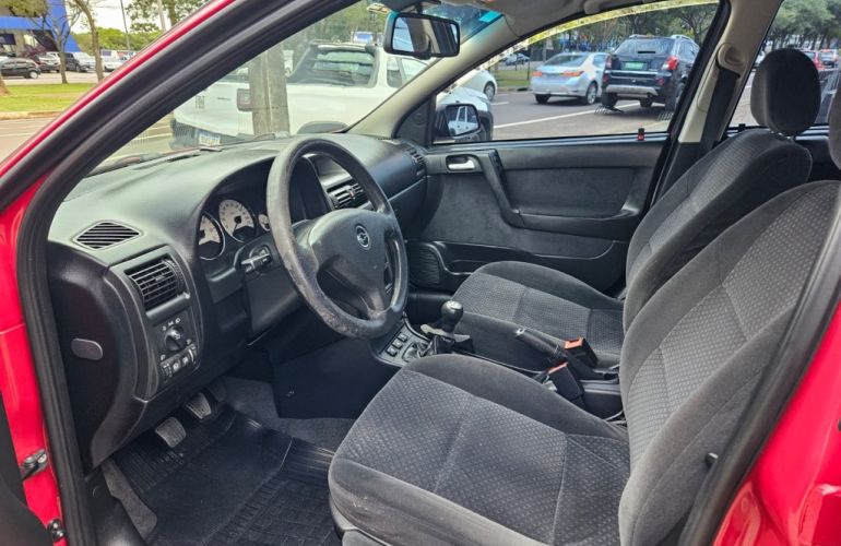Chevrolet Astra Hatch 2.0 (Flex) - Foto #4