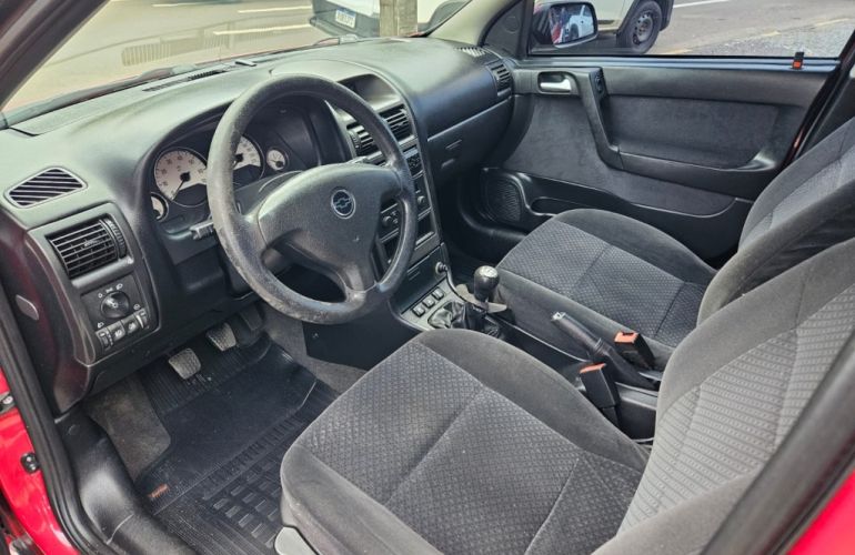 Chevrolet Astra Hatch 2.0 (Flex) - Foto #7