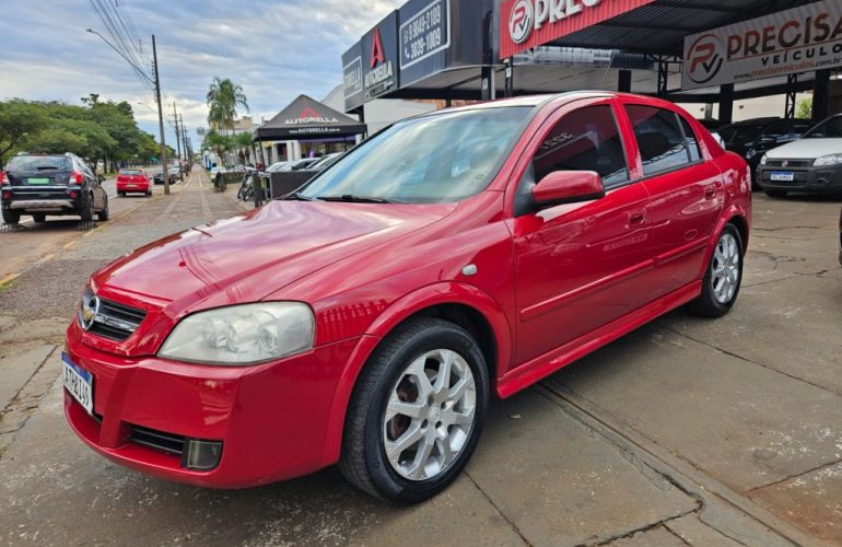 Chevrolet Astra Hatch 2.0 (Flex) - Foto #9