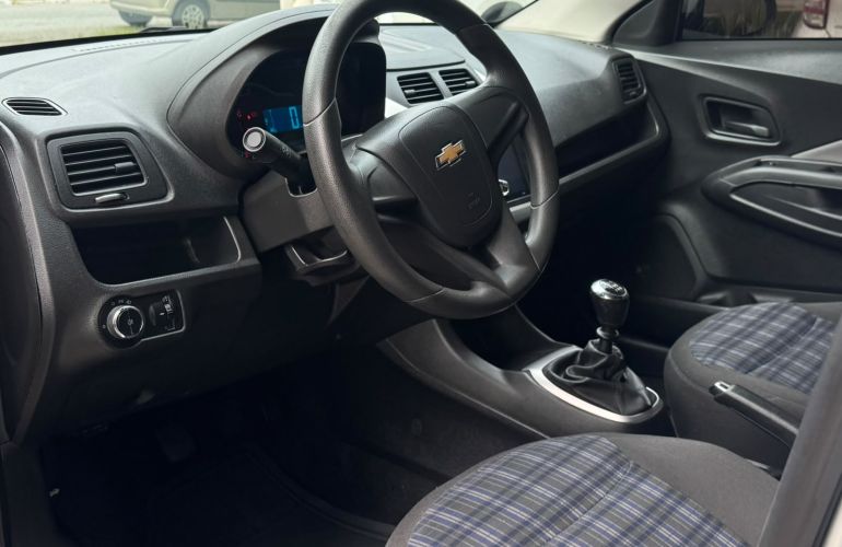 Chevrolet Cobalt 1.4 MPFi LT 8v - Foto #8