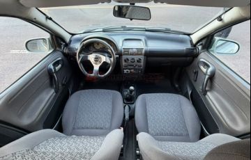 Chevrolet Corsa 1.0 MPFi Classic Sedan Spirit 8v - Foto #10