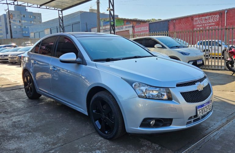 Chevrolet Cruze LT 1.8 16V Ecotec (Flex) - Foto #2
