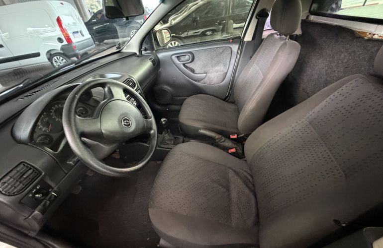 Chevrolet Montana Conquest 1.4 (Flex) - Foto #6