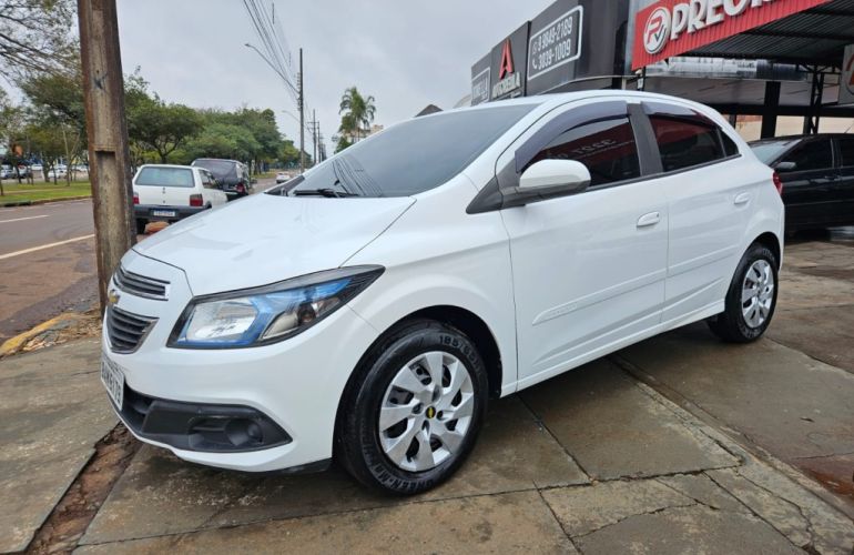 Chevrolet Onix 1.4 LT SPE/4 - Foto #10