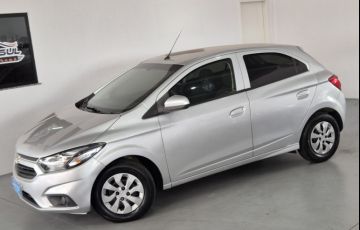 Chevrolet Onix 1.0 - Foto #2