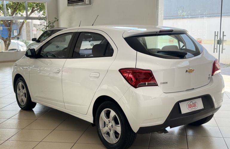 Chevrolet Onix 1.4 LT SPE/4 - Foto #5