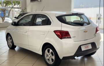 Chevrolet Onix 1.4 LT SPE/4 - Foto #5