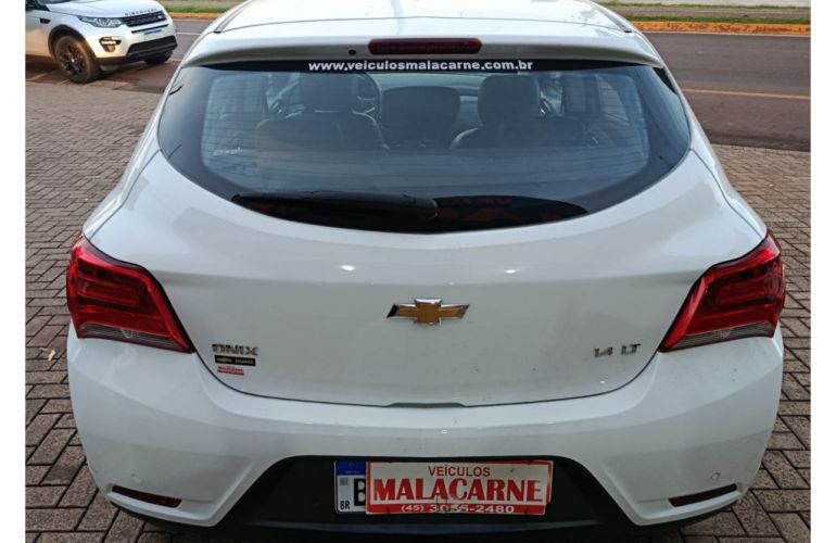 Chevrolet Onix 1.4 LT SPE/4 - Foto #2