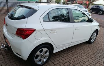 Chevrolet Onix 1.4 LT SPE/4 - Foto #4