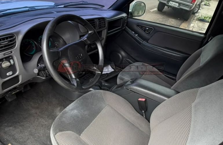 Chevrolet S10 2.4 MPFi Advantage 4x2 CD 8v - Foto #9