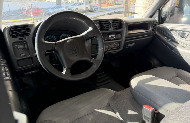 Chevrolet S10 Colina 4x2 2.8 (Cab Dupla) - Foto #7
