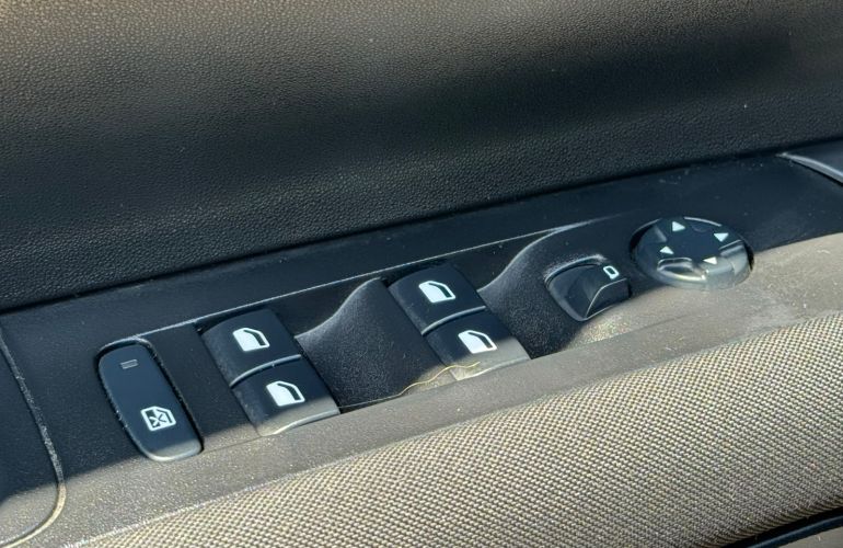 Citroën C4 Cactus 1.6 VTi 120 Feel E - Foto #9