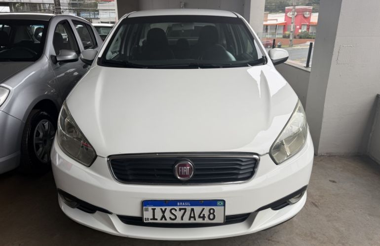 Fiat Grand Siena 1.4 Attractive - Foto #4