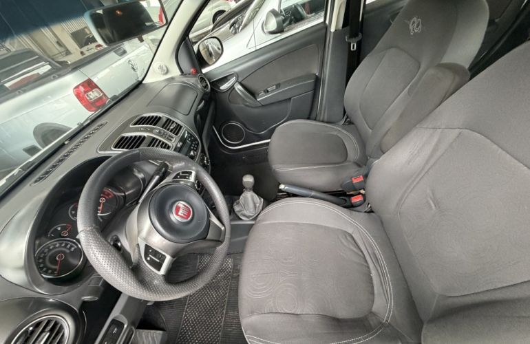 Fiat Grand Siena 1.4 Attractive - Foto #8