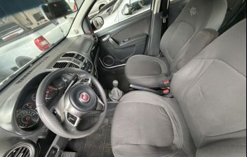 Fiat Grand Siena 1.4 Attractive - Foto #8