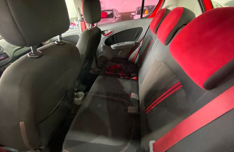 Fiat Palio 1.6 MPi Sporting 16V Flex 4p Manual - Foto #8